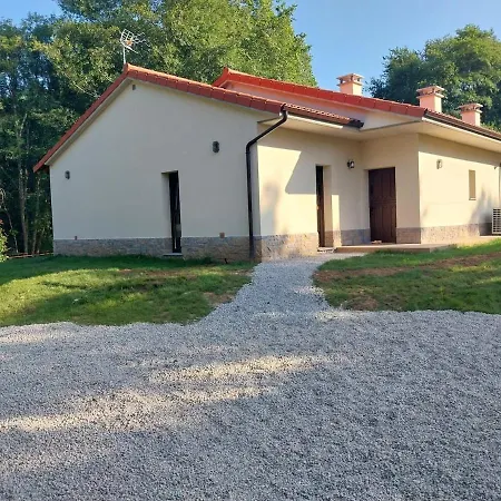 Tabara, A Orillas Del Rio Holiday home